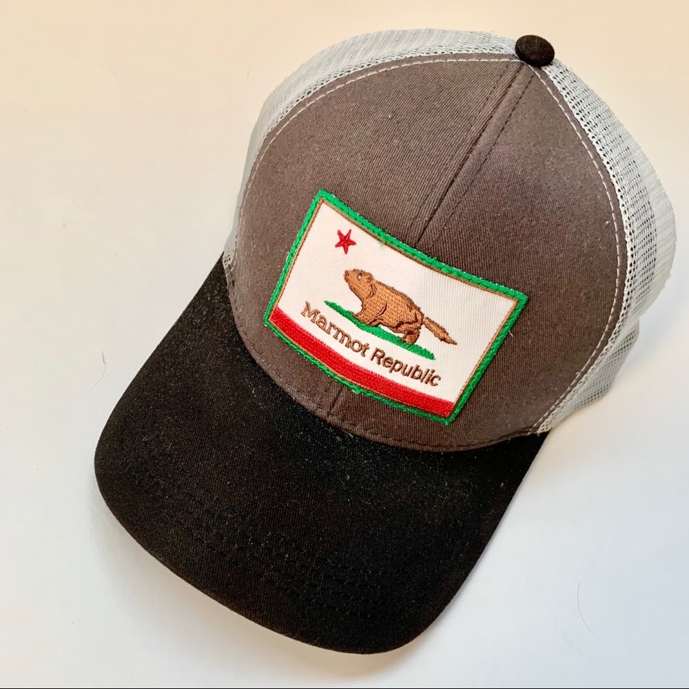 | marmot • snapback trucker hat |